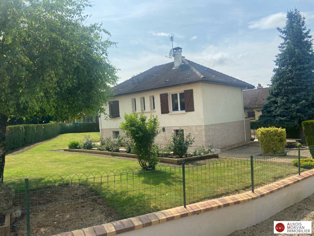 Photo descriptif pour le bien : Maison traditionnelle