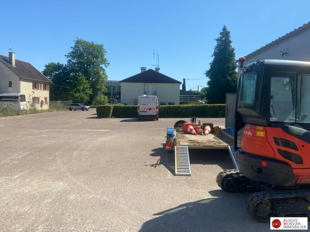 Photo descriptif pour le bien : Local