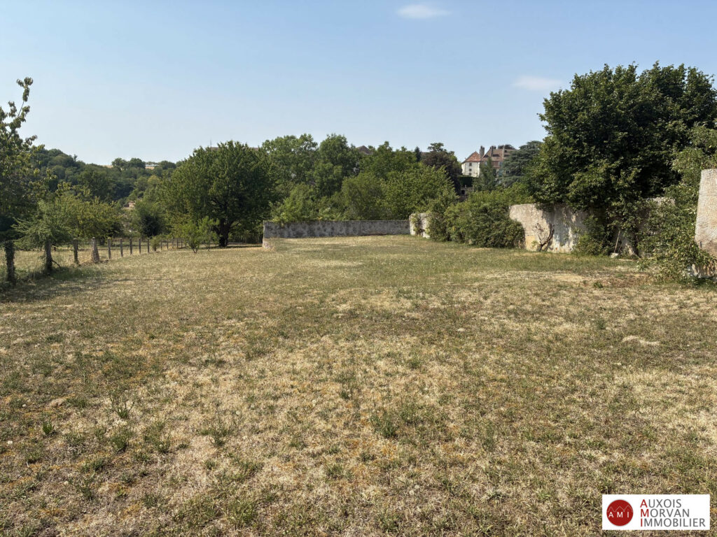 Photo descriptif pour le bien : Terrain constructible